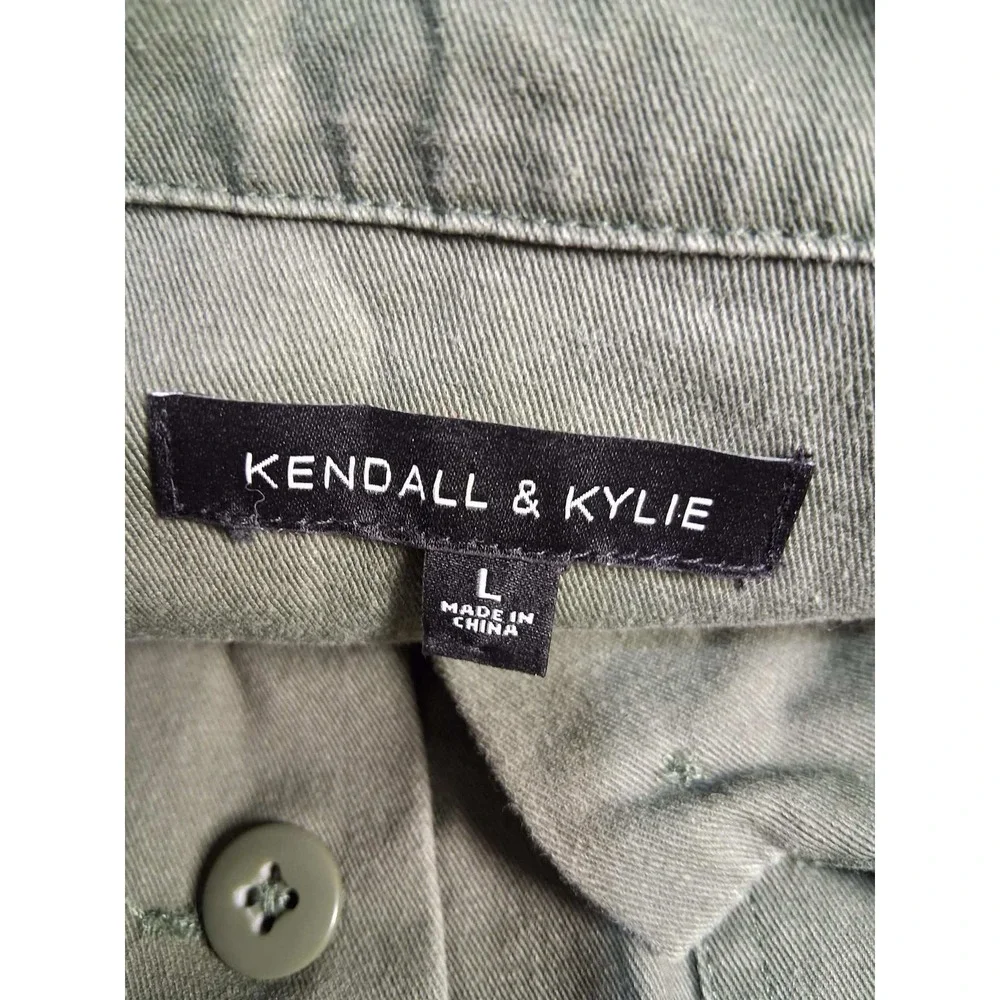 Kendall‎ Kylie Utility Shirt Jacket Green Cotton Size L Button Front Long Sleeve